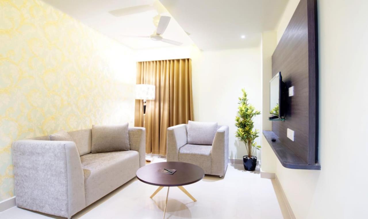 Olive Tree Hotel Vijayawāda Zewnętrze zdjęcie