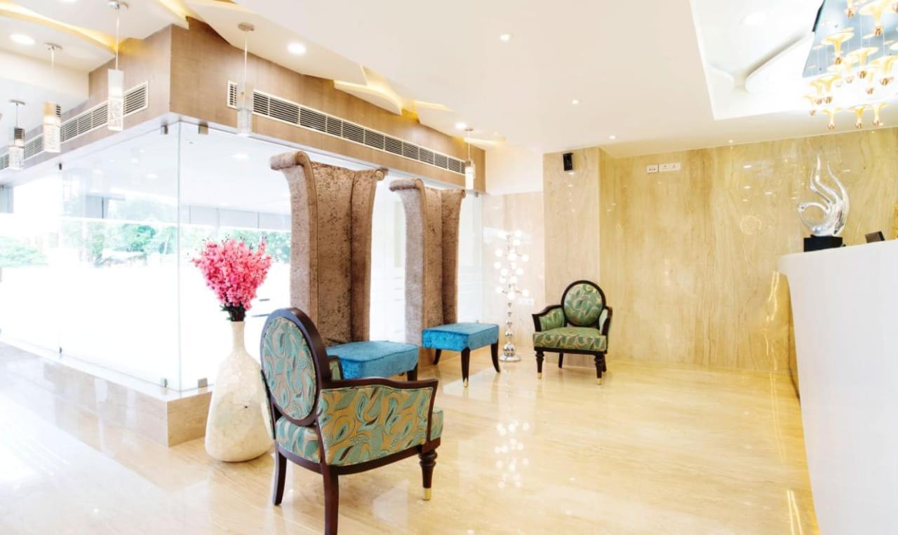 Olive Tree Hotel Vijayawāda Zewnętrze zdjęcie