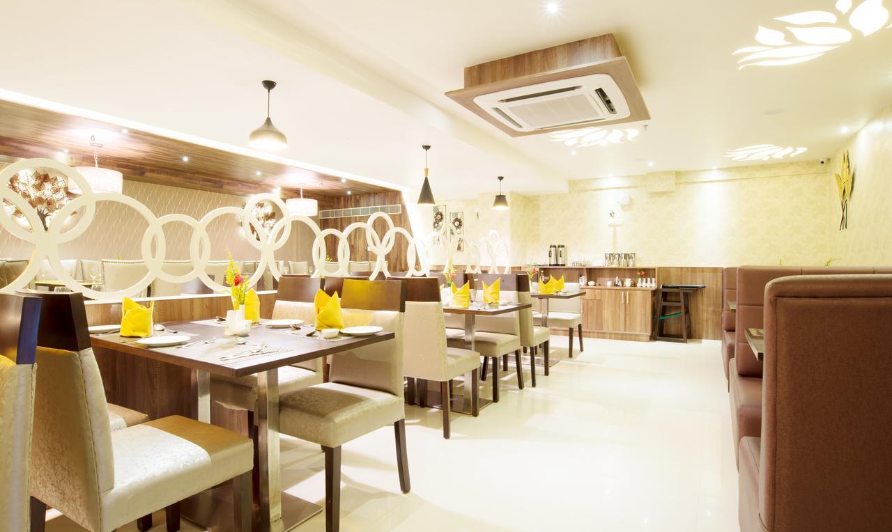 Olive Tree Hotel Vijayawāda Zewnętrze zdjęcie