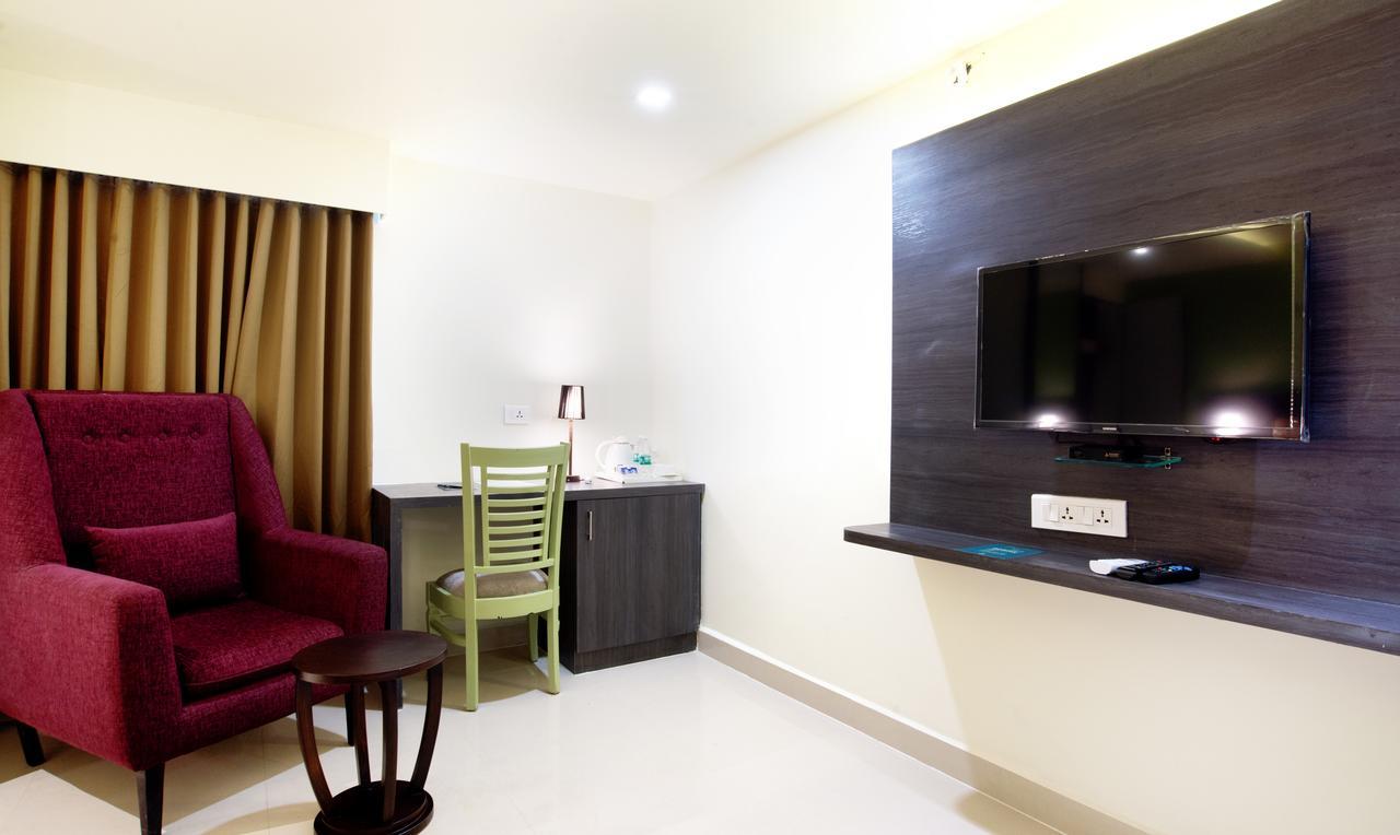 Olive Tree Hotel Vijayawāda Zewnętrze zdjęcie